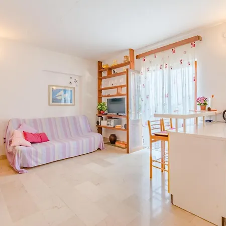 Duje Apartament